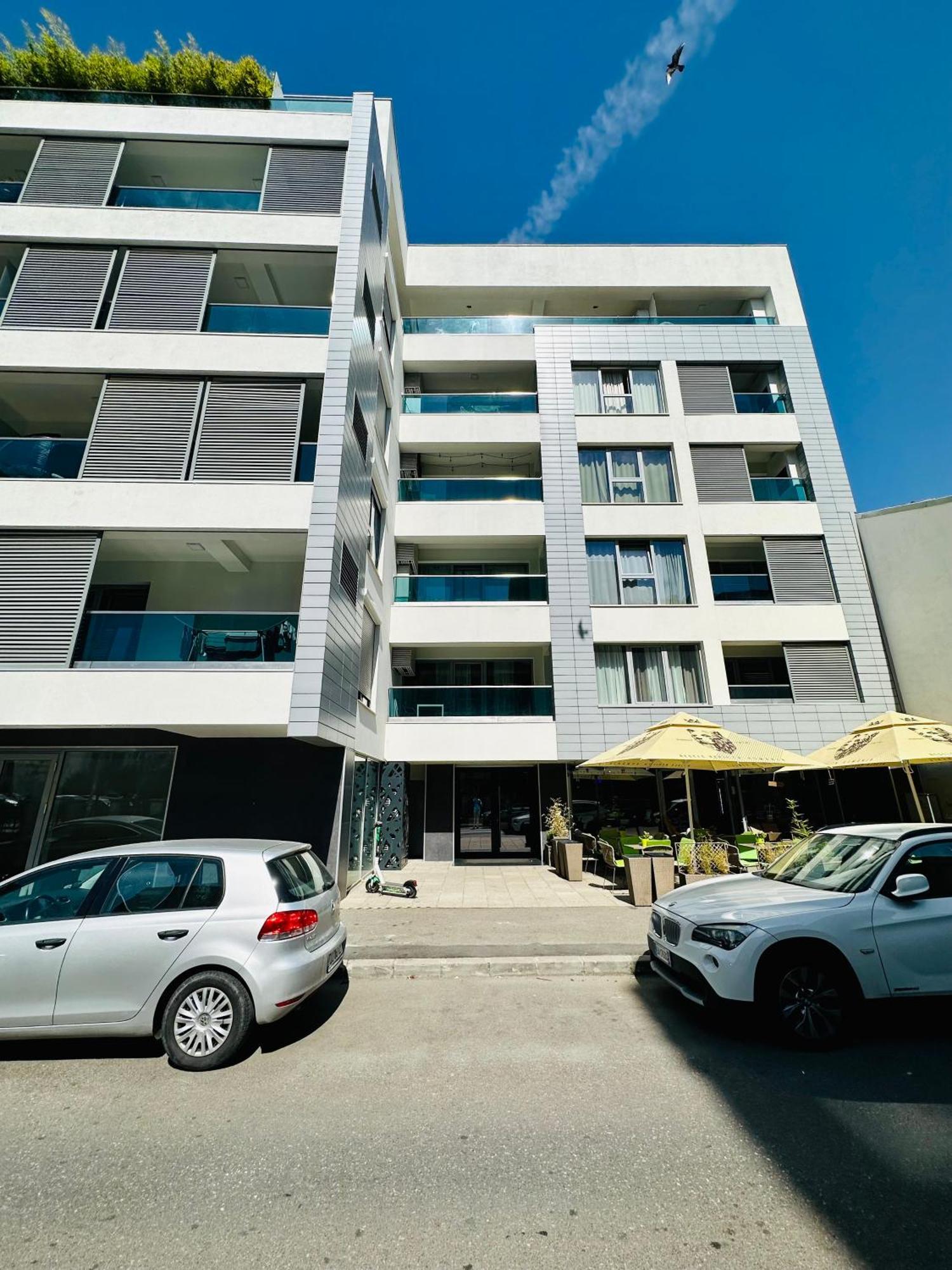 Urbanstay Suites - Prime Location Designer Suite Bucarest Esterno foto